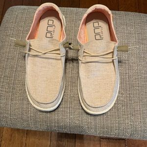 Hey Dude Shoes